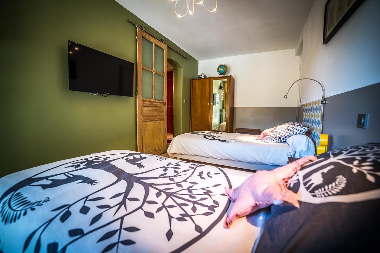 Les Chambres De Lily Carresse Eksteriør billede